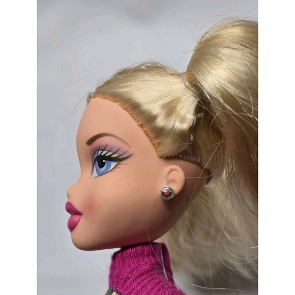 Bratz Campfire Cloe Doll 2005- Hair Cut- Read Information - Picture 6 of 16